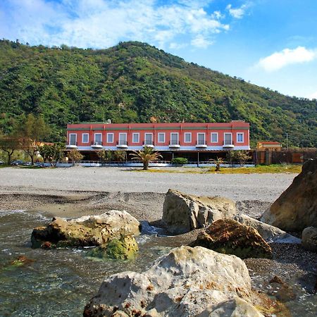 Hotel Ristorante La Scogliera - Nuova Gestione Piraino Kültér fotó