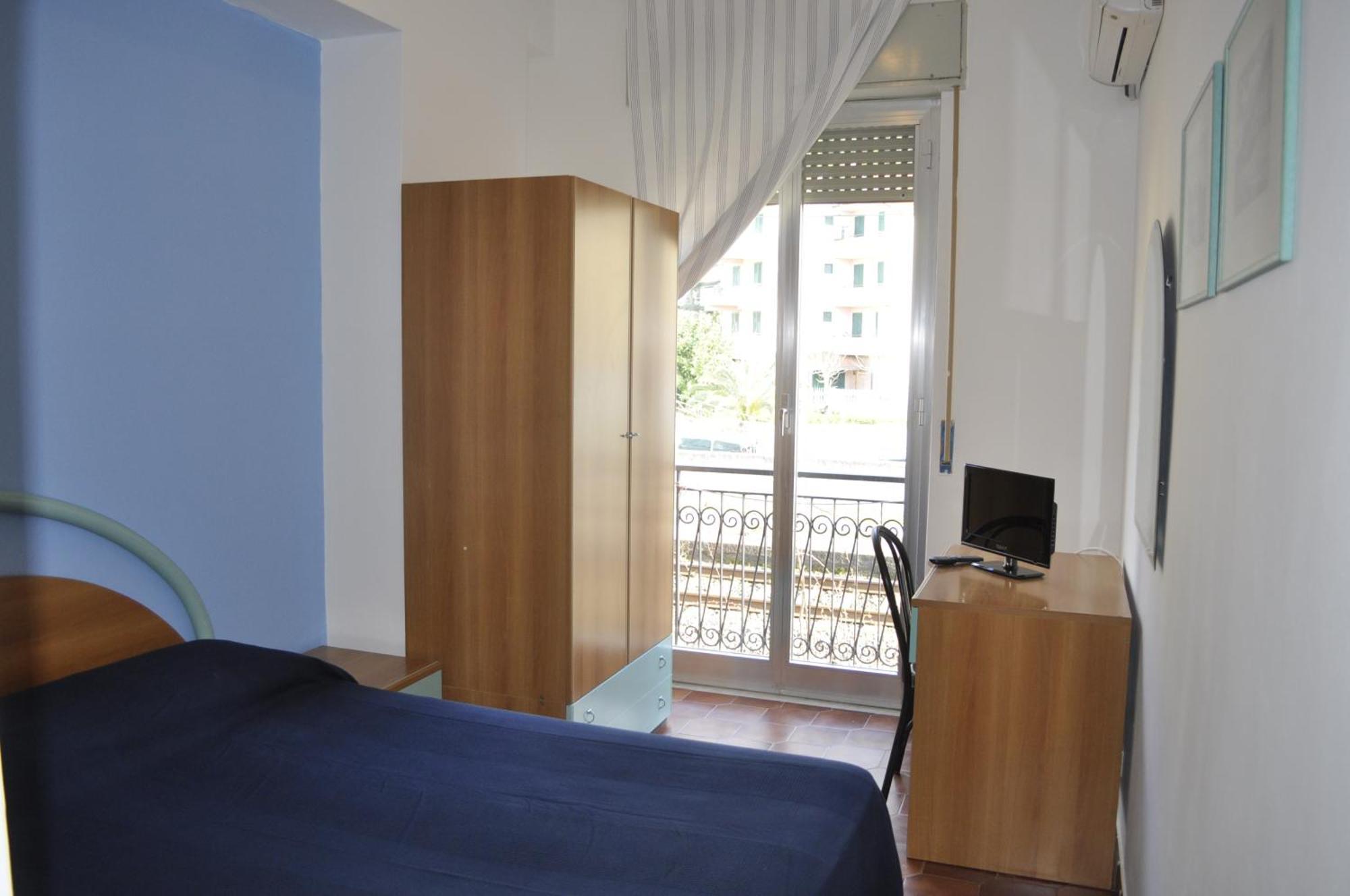 Hotel Ristorante La Scogliera - Nuova Gestione Piraino Kültér fotó