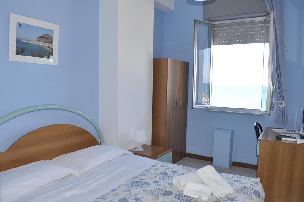 Hotel Ristorante La Scogliera - Nuova Gestione Piraino Kültér fotó