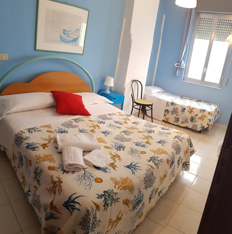 Hotel Ristorante La Scogliera - Nuova Gestione Piraino Kültér fotó